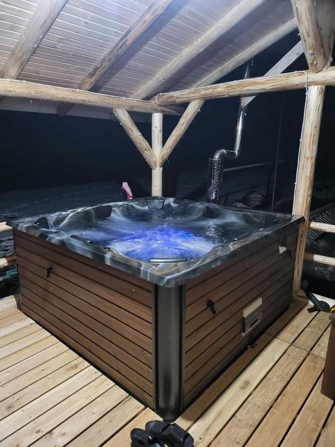 Cabana Tyf - Dreptu Poiana Teiului Екстериор снимка
